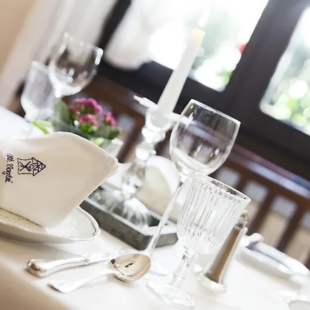 Romantik Alte Vogtei 酒店 4*