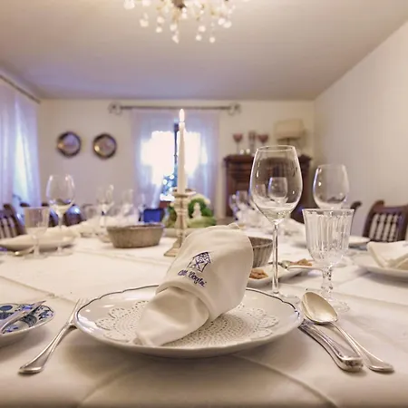 Romantik Alte Vogtei Hotel Hamm (Sieg)