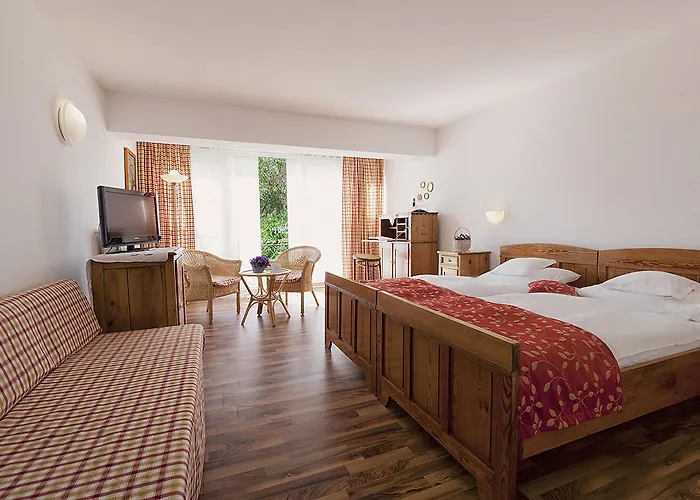 Romantik Alte Vogtei 4*